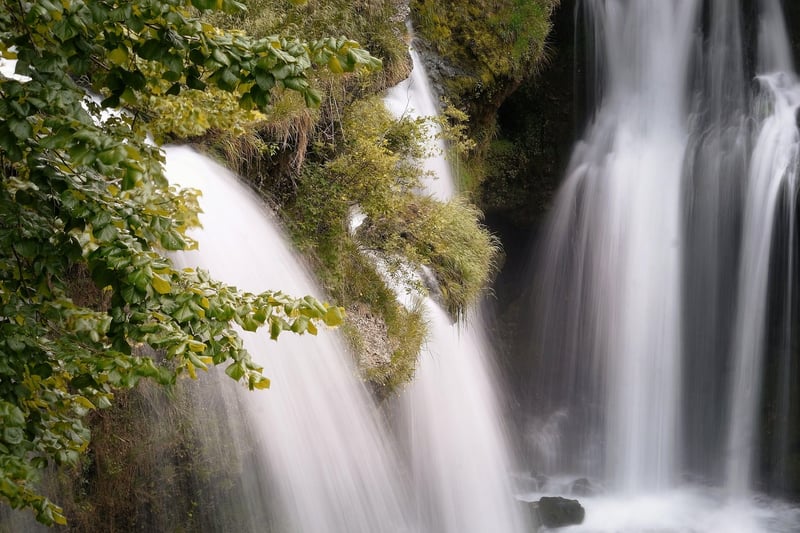 cascades